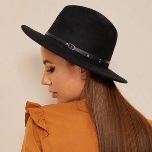 Belted Decor Floppy Hat